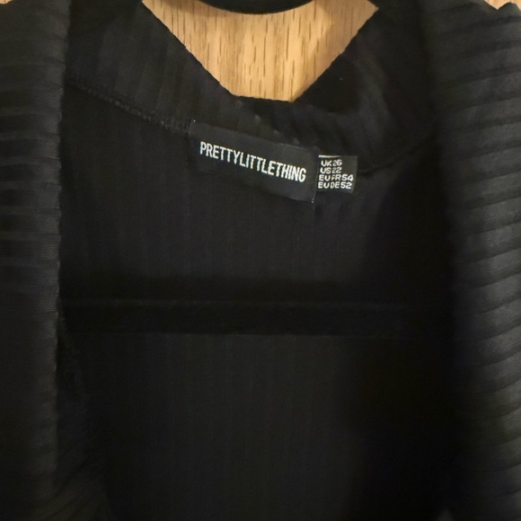 Pretty Little Thing Ribbed Dress - Picture 2 of 5